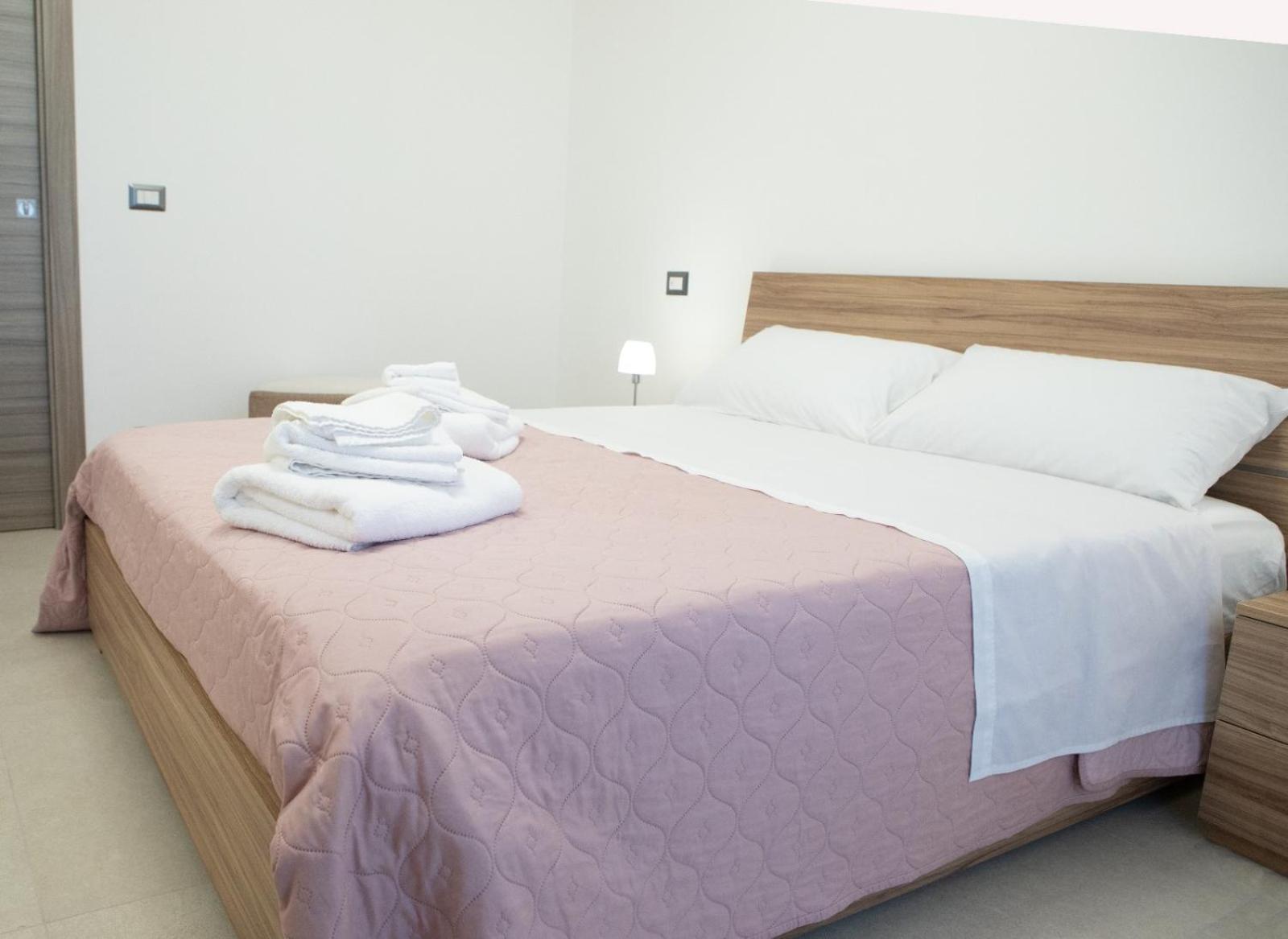 Dimora San Giorgio Catania Apartment Luaran gambar